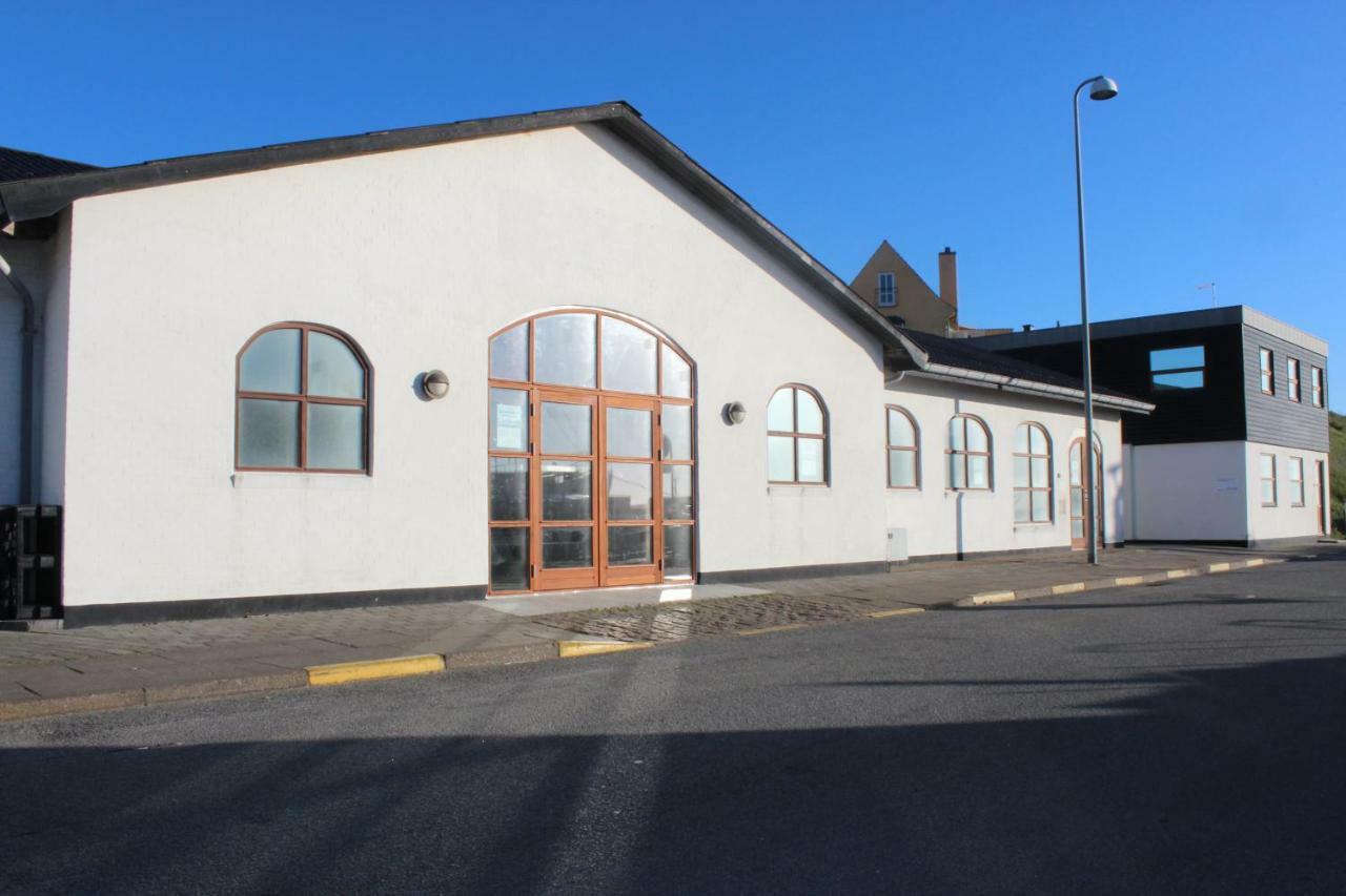 B&B Wharfside Hirtshals Exterior photo